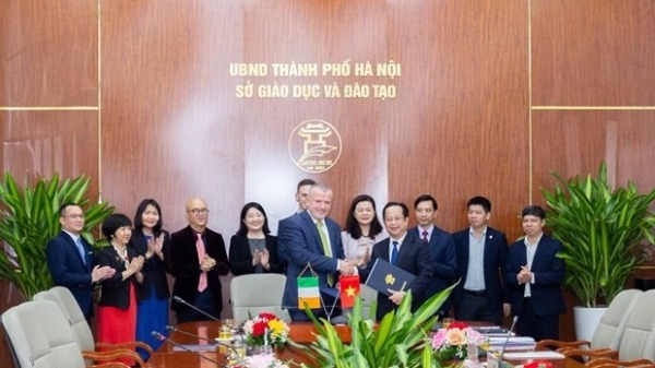 Hanoi promotes international cooperation to improve computer skills for students​