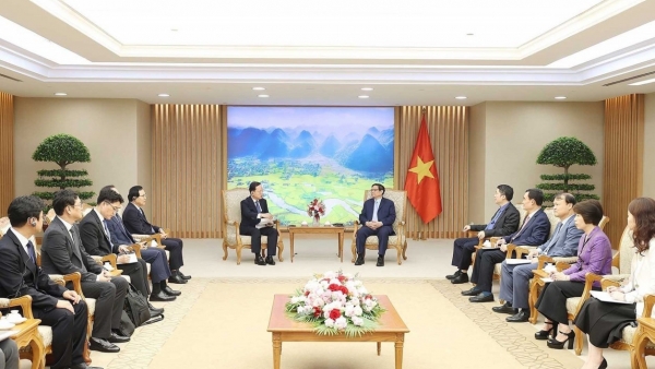 Prime Minister suggests Samsung contribute further to Vietnam-RoK economic ties
