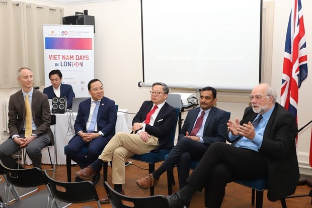 Vietnam, UK promote stronger cooperation in research, knowledge transfer: Education seminar Vietnam, UK promote stronger cooperation in research, knowledge transfer: Education seminar