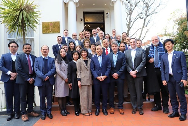 Vietnam, UK promote stronger cooperation in research, knowledge transfer: Education seminar Vietnam, UK promote stronger cooperation in research, knowledge transfer: Education seminar