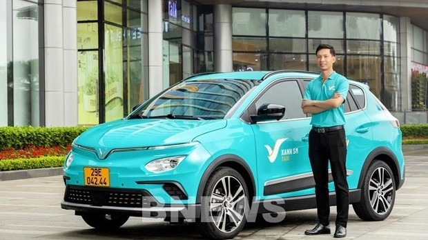 First electric taxi service Xanh SM launched in Hanoi