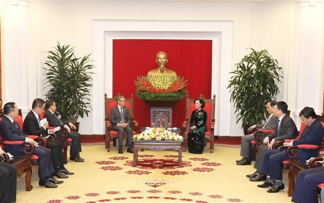 Vietnamese, Lao Party commissions strengthen cooperation. (Photo: VNA)
