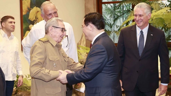 NA Chairman Vuong Dinh Hue: Vietnam-Cuba ties will last forever