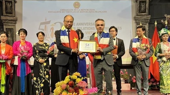 Celebration of 50th anniversary of Vietnam-France diplomatic ties in Paris