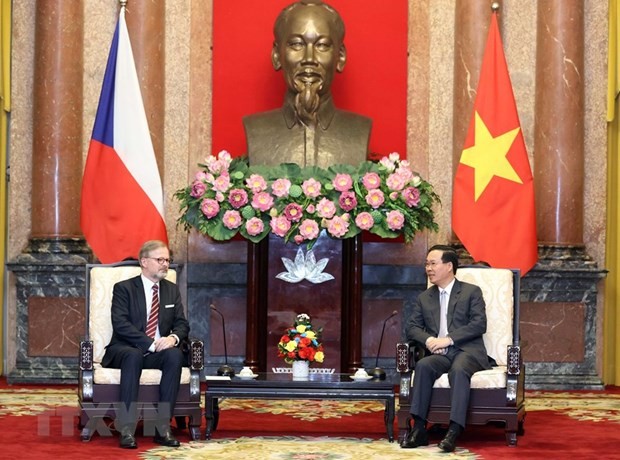 President Vo Van Thuong hosts Czech Prime Minister Petr Fiala in Hanoi