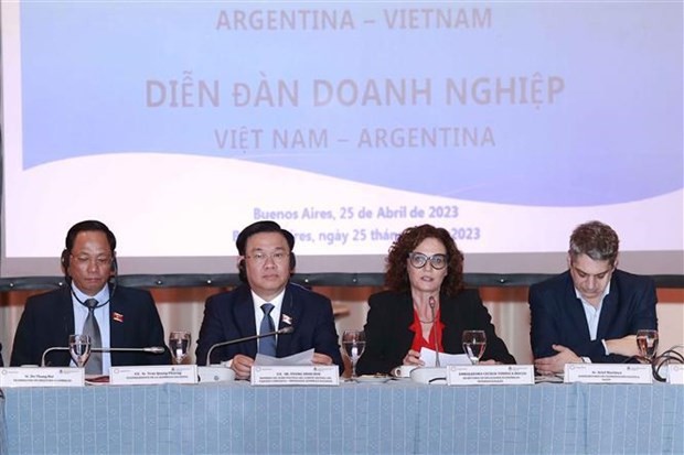 NA Chairman attends Vietnam-Argentina Business Forum