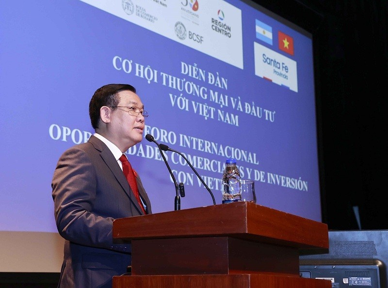 NA Chairman attends Vietnam-Argentina business forum in Santa Fe