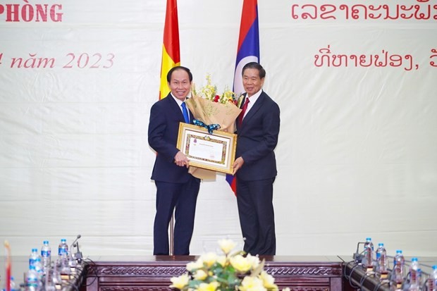 Laos awarded Order to Hai Phong Party Secretary