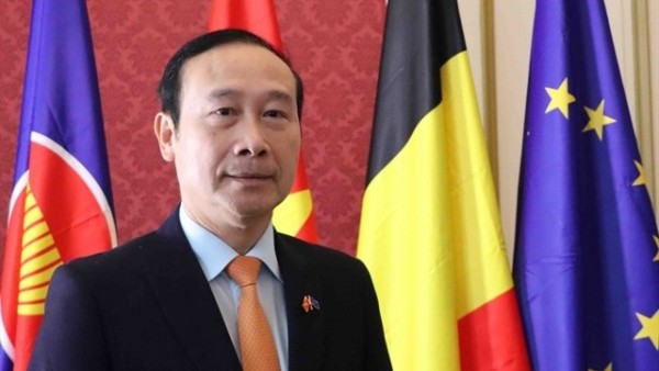 Vietnam seeks stronger green finance cooperation with Luxembourg