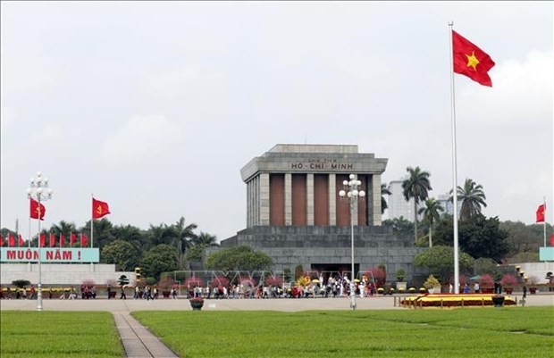 President Ho Chi Minh Mausoleum welcomes over 52,000 visitors in three holiday days