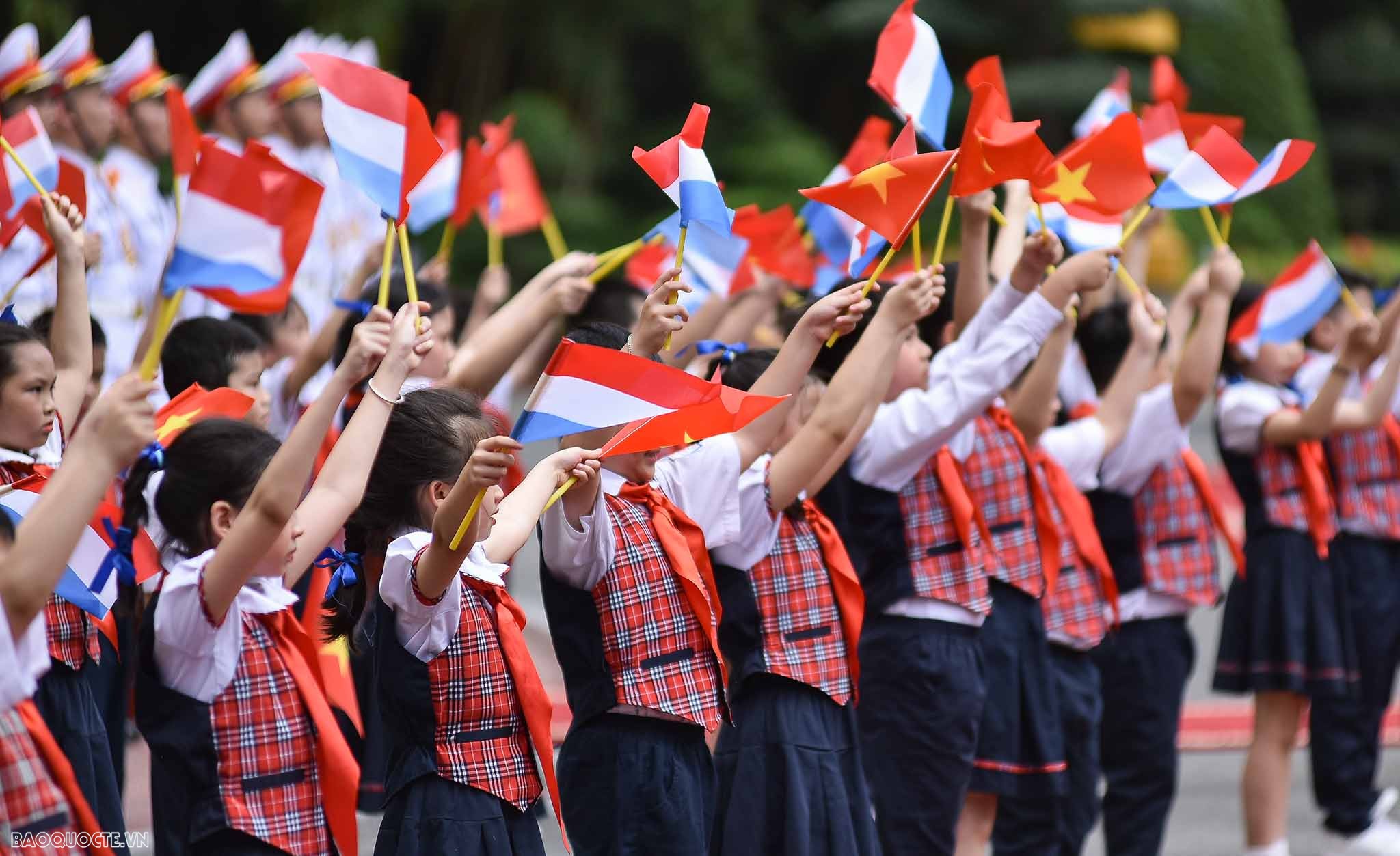Trong ng&agrave;y cuối c&ugrave;ng trong chuyến thăm ch&iacute;nh thức Việt Nam, Thủ tướng Luxembourg sẽ tham dự Diễn đ&agrave;n doanh nghiệp Việt Nam-Luxembourg tổ chức tại TP. Hồ Ch&iacute; Minh, gặp l&atilde;nh đạo th&agrave;nh phố.