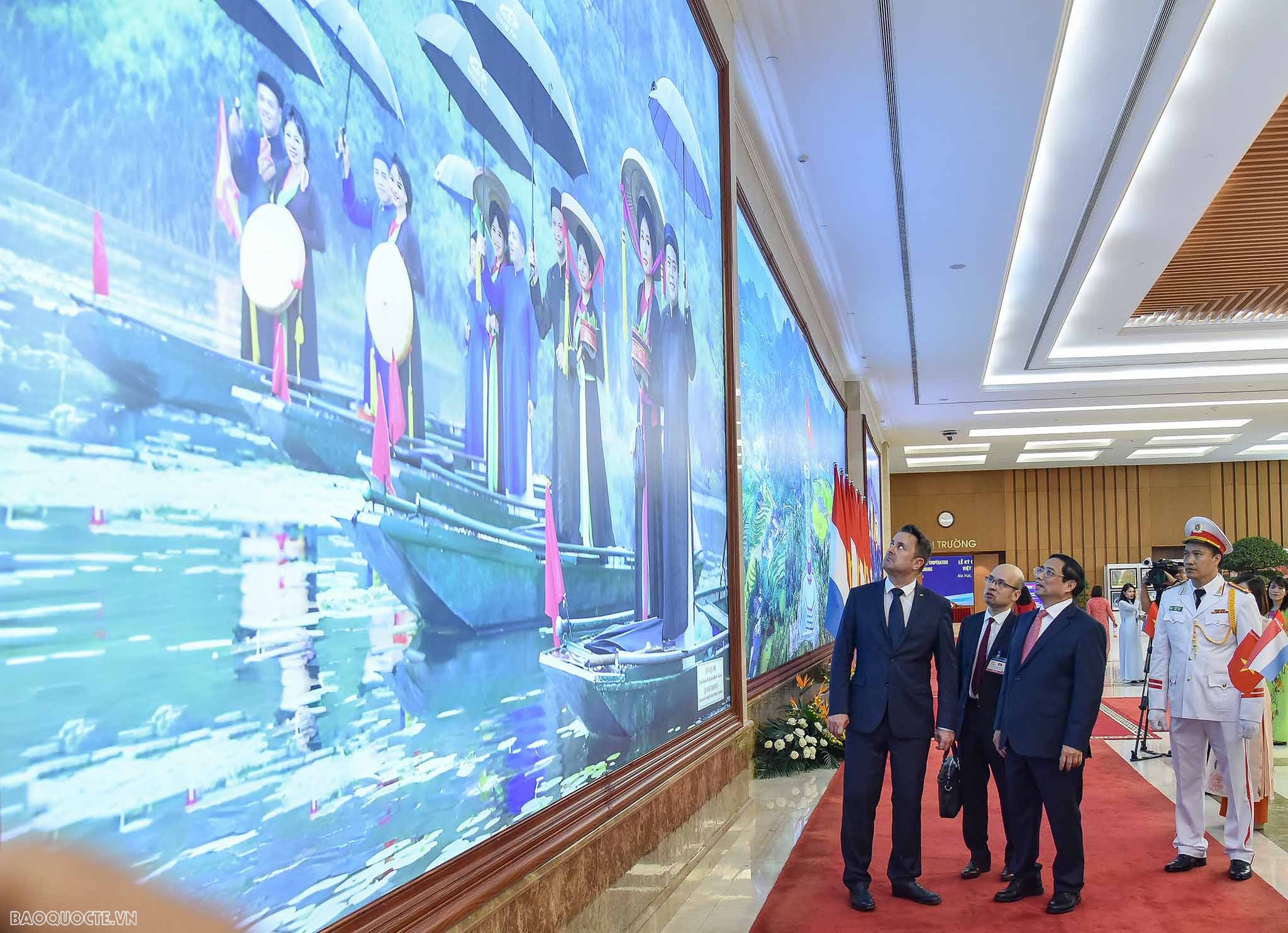 PM Pham Minh Chinh hosts welcome ceremony for Luxembourg&rsquo;s PM Xavier Bettel