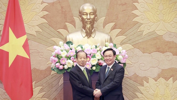 Top legislator receives Chairman of Japan - Vietnam Parliamentary Friendship Alliance