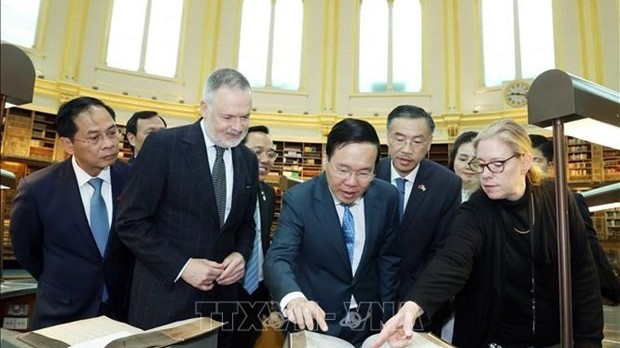 President Vo Van Thuong visits British Museum