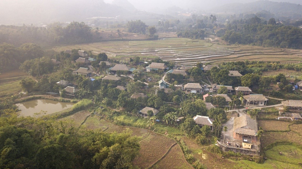 Discovering Muong Giang Mo ethnic minority village in Hoa Binh
