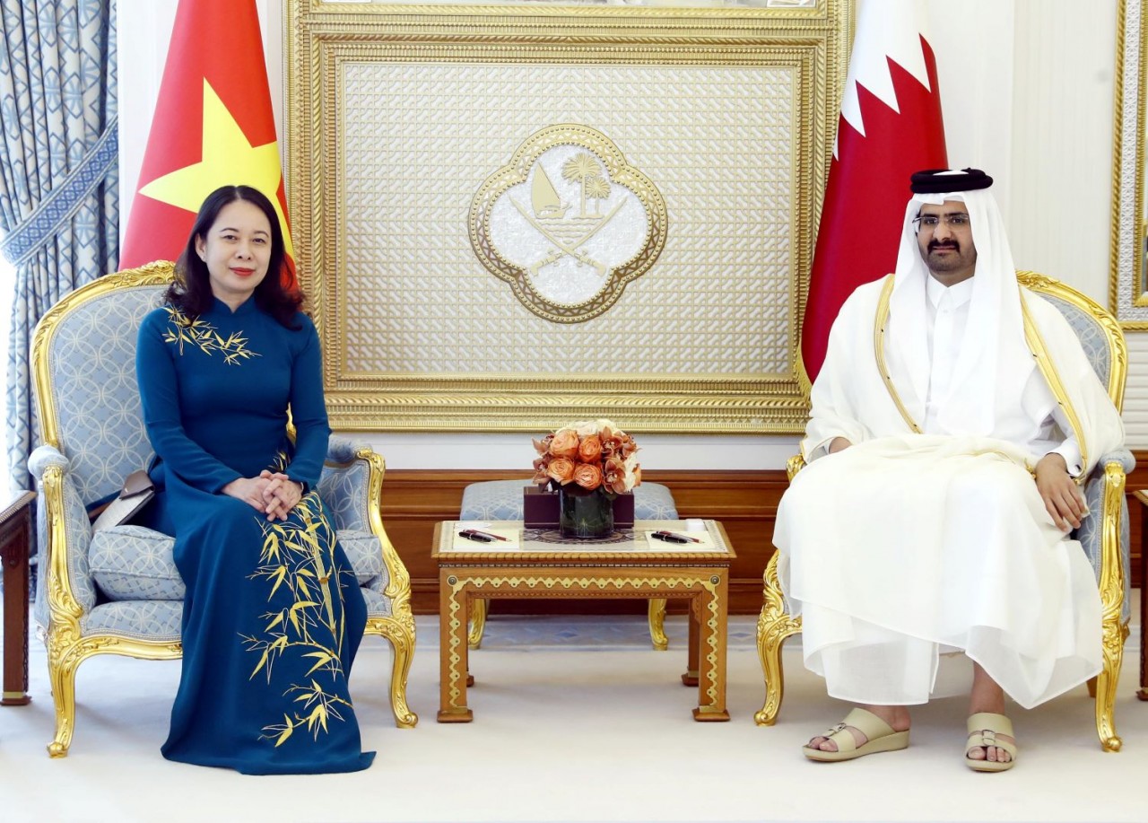 Phó Chủ tịch nước Võ Thị Ánh Xuân hội đàm với Phó Quốc vương Qatar Abdullah bin Hamad  Al Thani.