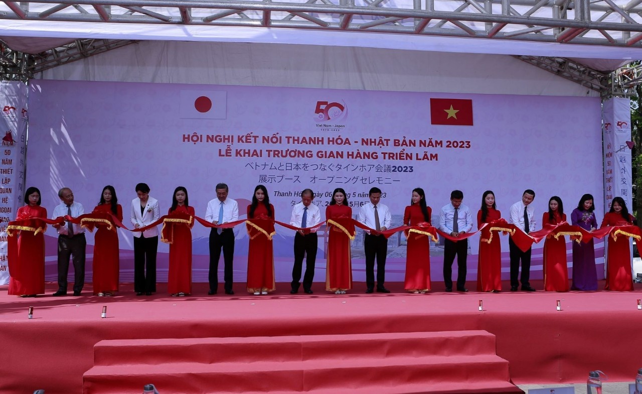  Thanh Hoa province in collaboration with the Ministry of Foreign Affairs and the Japan Trade Promotion Agency in Vietnam held the Thanh Hoa – Japan Connection Conference in 2023. (Photo: VNA)