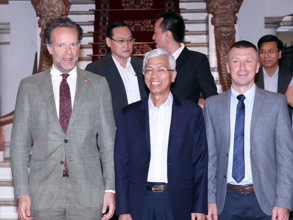 Ho Chi Minh City wishes to boost ties with Dutch partners