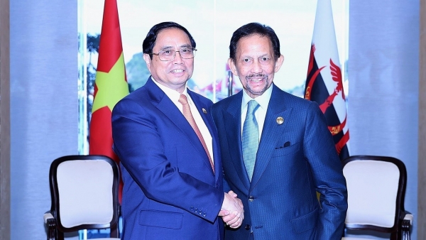 Prime Minister Pham Minh Chinh meets Sultan of Brunei Darussalam