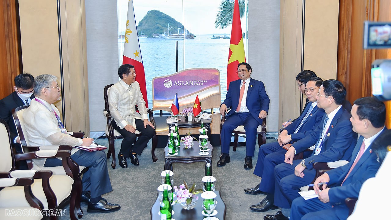 Prime Minister Pham Minh Chinh, Philippine President meet on occasion of ASEAN Summit
