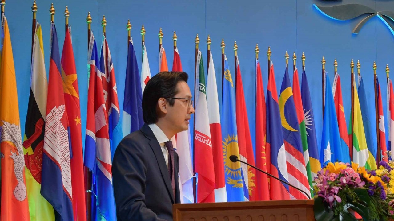 Deputy FM Do Viet Hung attends ESCAP’s 79th session in Bangkok