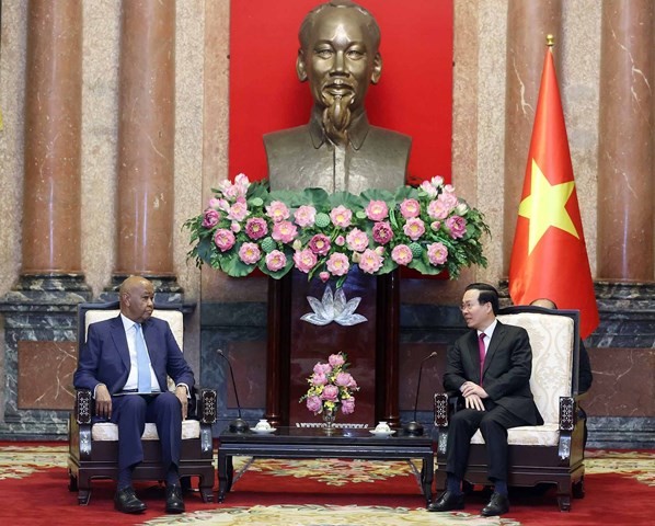 Review on external affairs from May 15-21: PM&rsquo;s successful attendance at expanded G7 Summit; Vietnam-Singapore political consultation