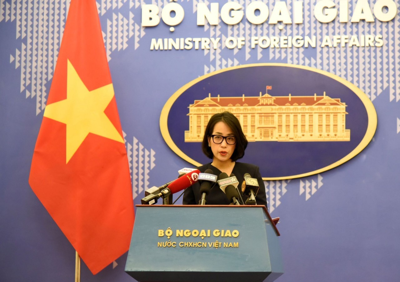 Vietnam opposes actions infringing upon sovereignty over Hoang Sa, Truong Sa: Deputy Spokesperson