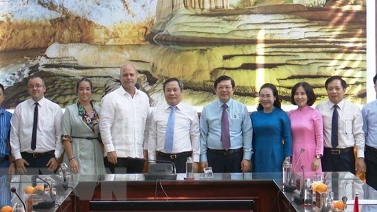 Quang Binh Party Secretary welcomes Cuban delegation