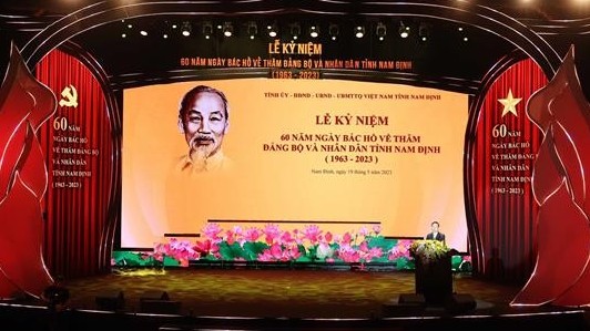 President attends 60th anniversary of late leader's visit to Nam Dinh