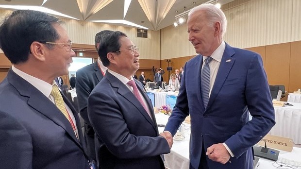 PM Pham Minh Chinh meets US, EC leaders within G7
