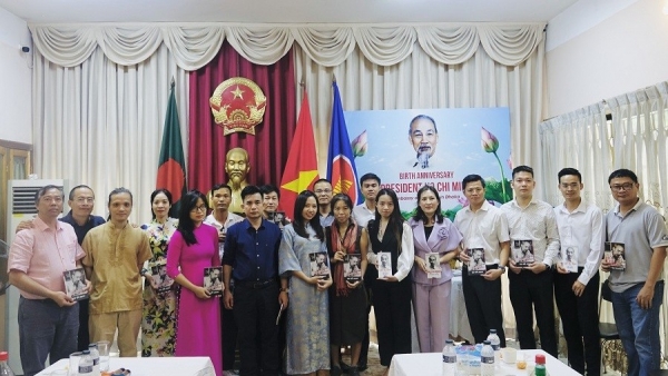 Cộng đồng người Việt tại Bangladesh tiếp tục đẩy mạnh phong trào học tập và làm theo tư tưởng, đạo đức, phong cách Hồ Chí Minh