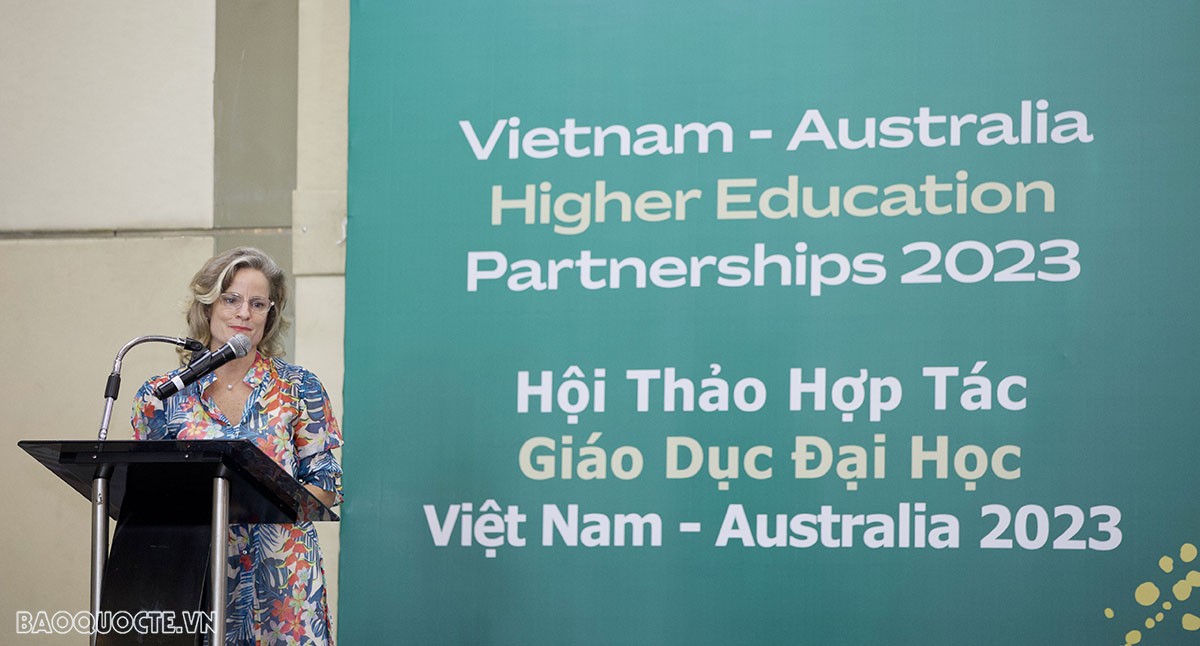To explore partnership in higher education between Australia and Vietnam