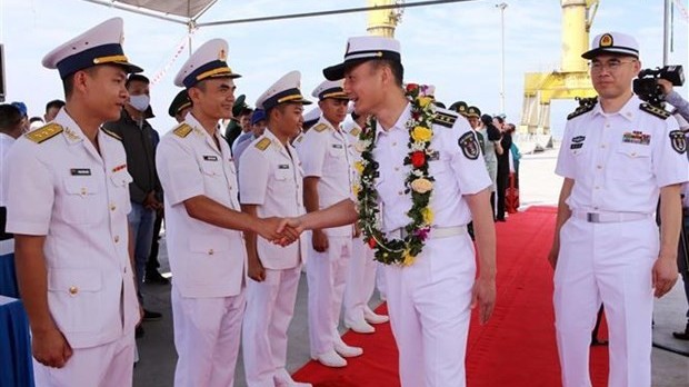 Chinese naval training ship Qi Jiguang visits Da Nang city