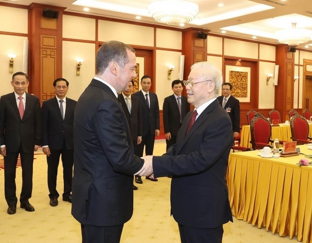 Review on external affairs from May 22-28: General Secretary’s talks with Chairman of United Russia Party, deepening Vietnam-Slovakia ties