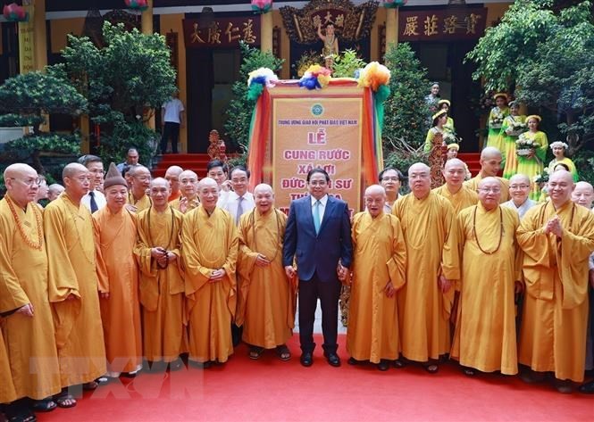 Prime Minister Pham Minh Chinh extends greetings on Buddha's birthday