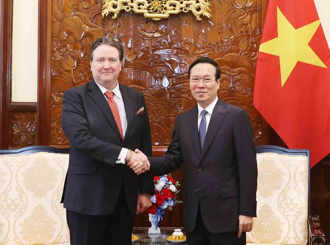President Vo Van Thuong hosted US Ambassador to Vietnam Marc E. Knapper