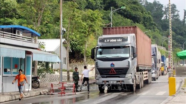 Lang Son’s border gates speed up customs clearance