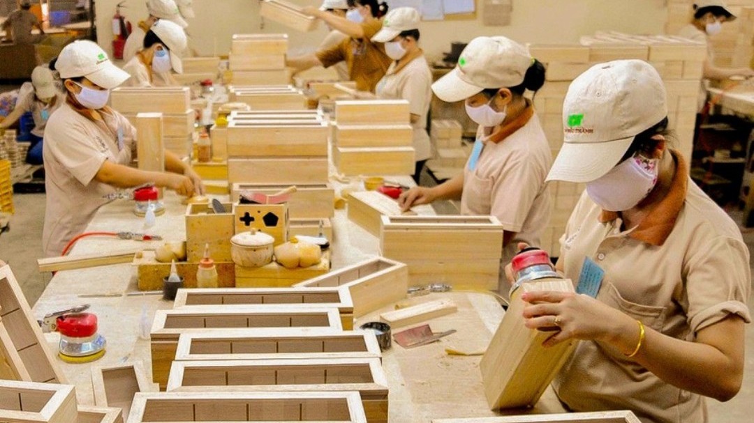US extends investigation into wooden cabinets from Vietnam