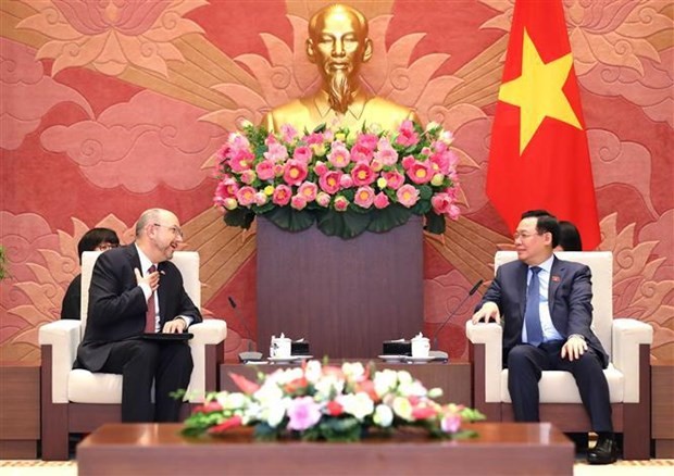 NA Chairman Vuong Dinh Hue receives EU, Switzerland Ambassadors