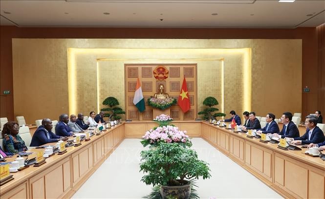 Prime Minister Pham Minh Chinh hosts Côte d’Ivoire National Assembly President Prime Minister hosts President of Côte d’Ivoire's National Assembly