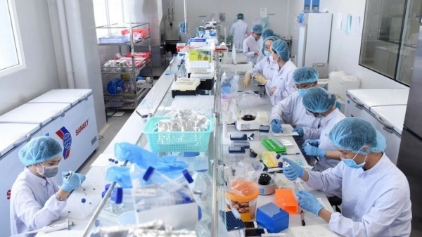 Vietnam needs to enhance vaccine production capacity: experts