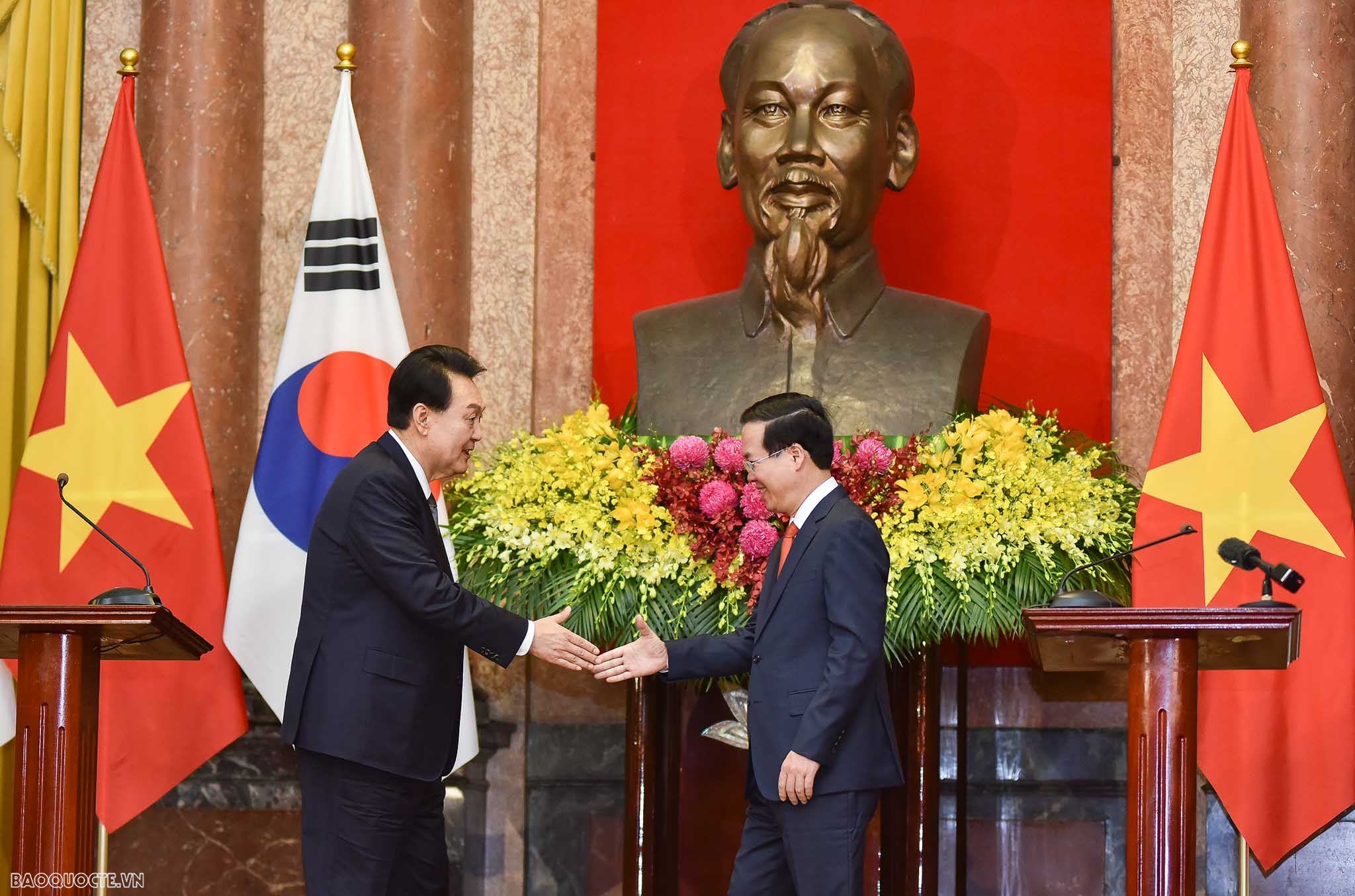 Review on external affairs from June 19-25: Enhancing Vietnam-RoK comprehensive cooperation; PM’s visit to China, attendance WEF Tianjin