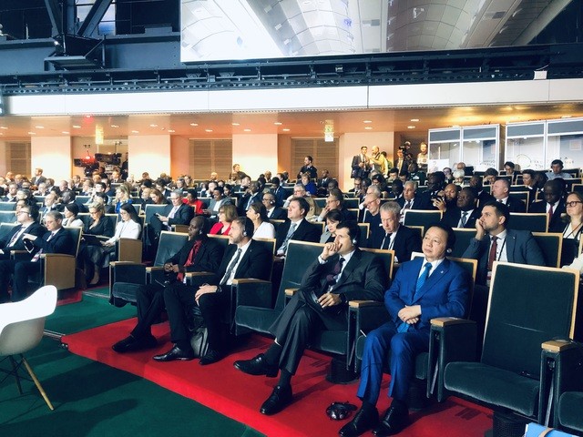 Deputy PM speaks about private finance mobilisation at Paris Summit