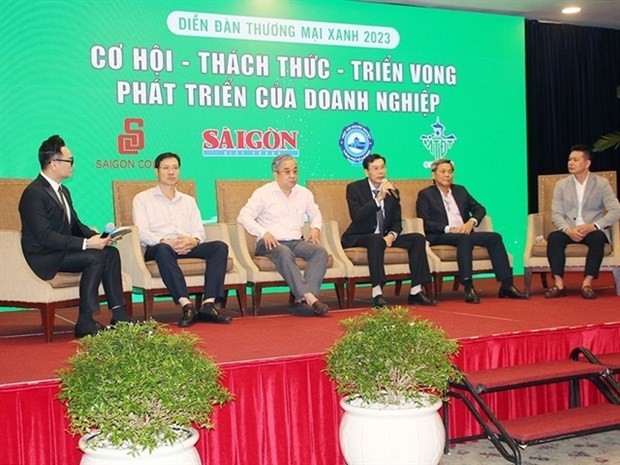 Representatives of associations, businesses, and experts at the event held in HCM City on June 14. (Source: VNA)