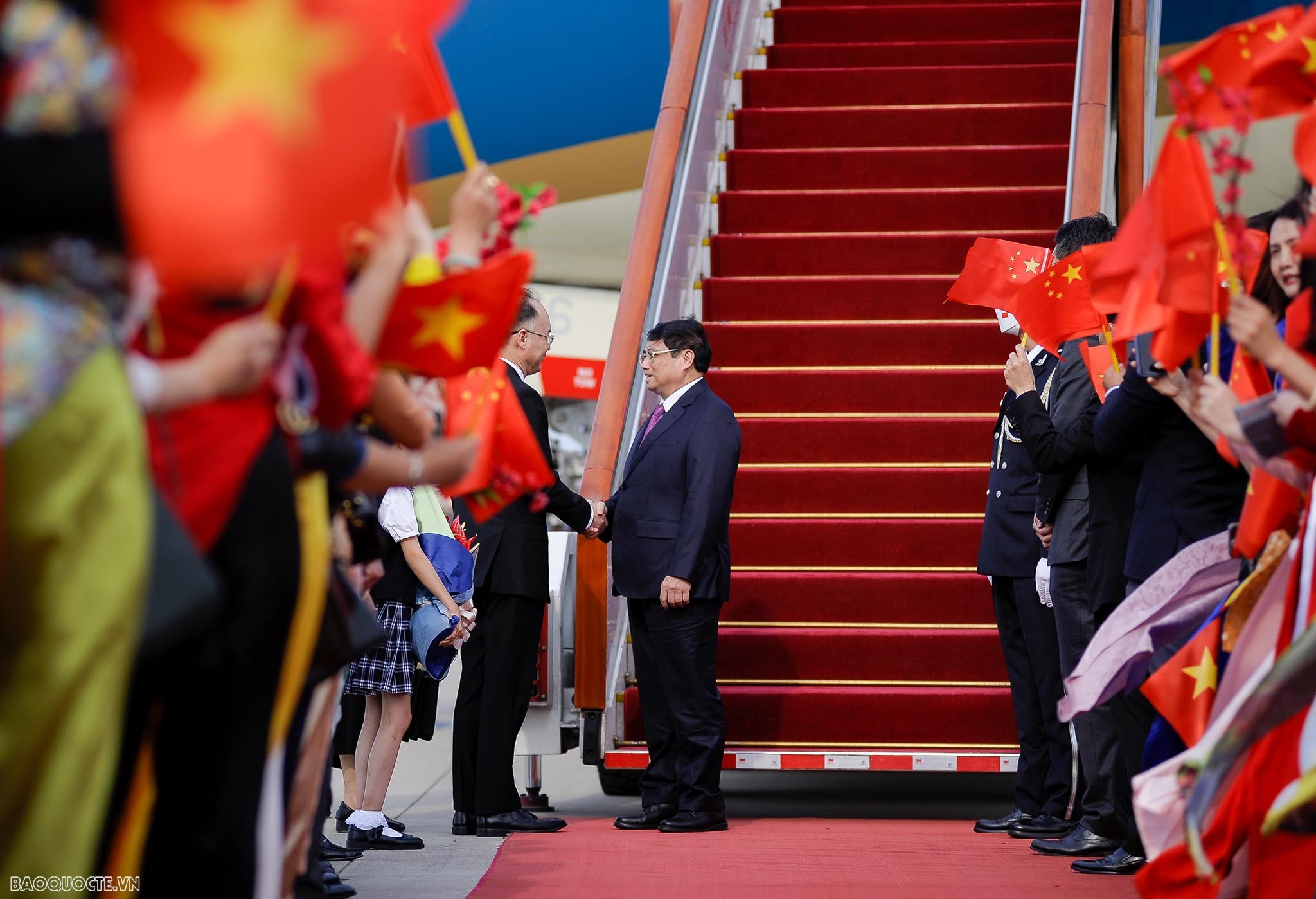 Prime Minister Pham Minh Chinh arrives in Beijing, starts official visit to China Prime Minister Pham Minh Chinh arrives in Beijing, starts official visit to China