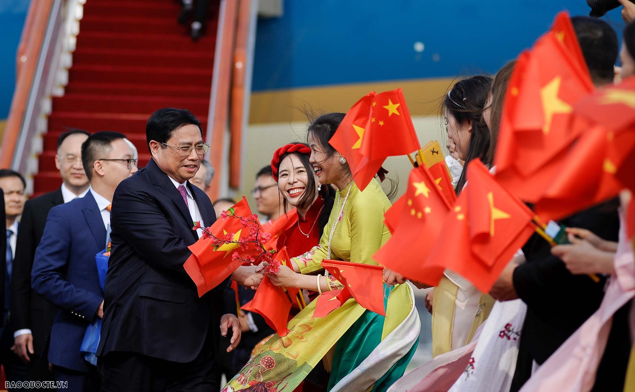 Prime Minister Pham Minh Chinh arrives in Beijing, starts official visit to China Prime Minister Pham Minh Chinh arrives in Beijing, starts official visit to China