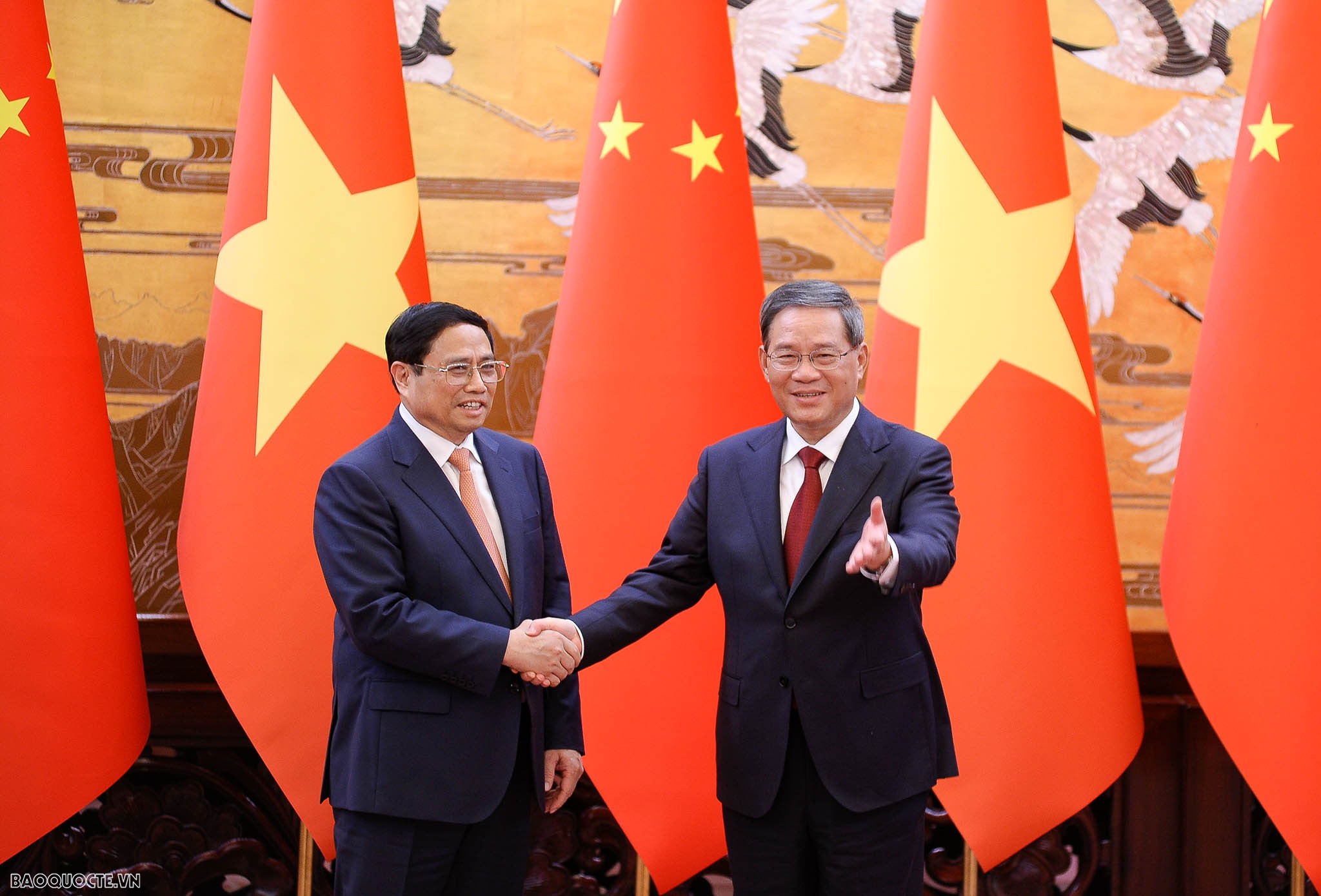 Prime Minister Pham Minh Chinh, Chinese Premier Li Qiang hold talks in Beijing