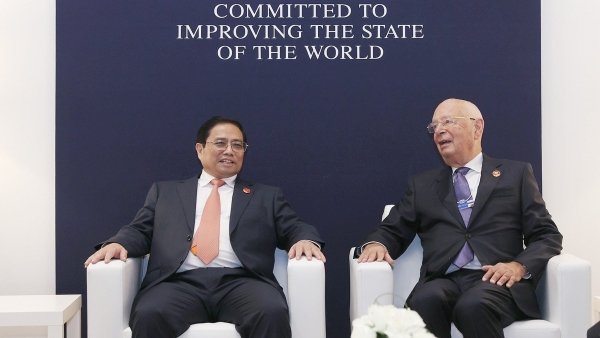 Prime Minister receives Prof. Klaus Schwab, WEF founder and Chairman