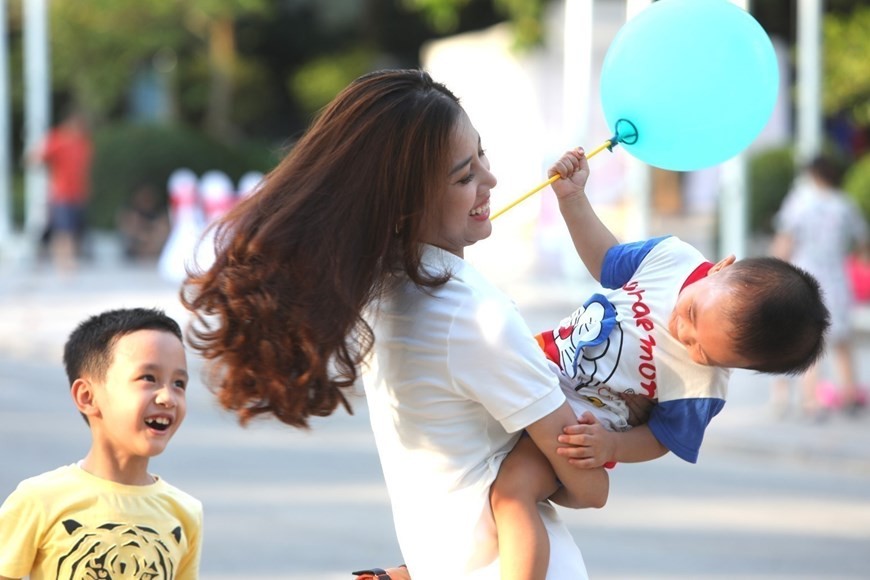 Vietnam Family Day: Peaceful family - happy society