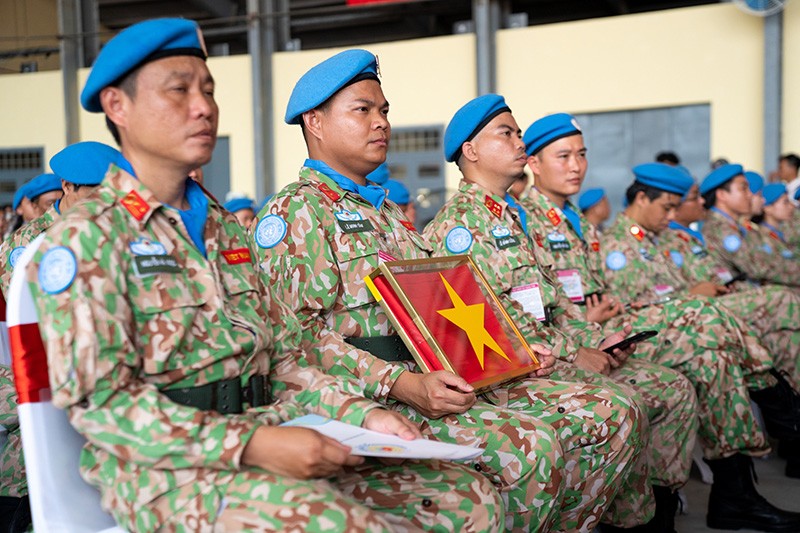 Các chiến sĩ mũ nồi xanh sẵn sàng lên đường làm nhiệm vụ tại Liên hiệp quốc
